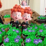 Braves birthday cup cakes